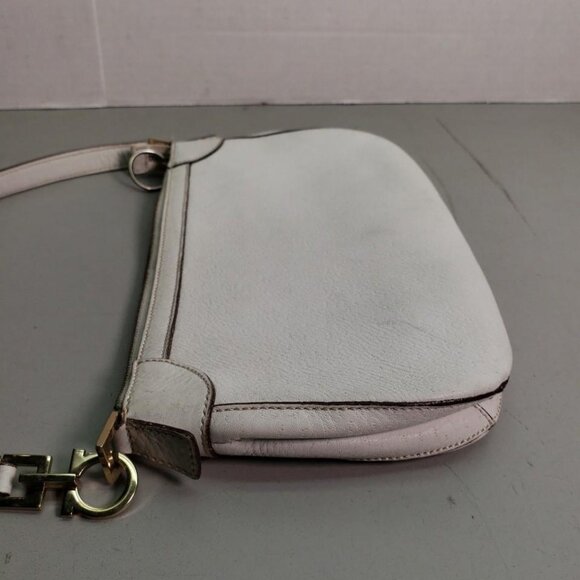 Salvatore Ferragamo White Leather - Picture 6 of 7